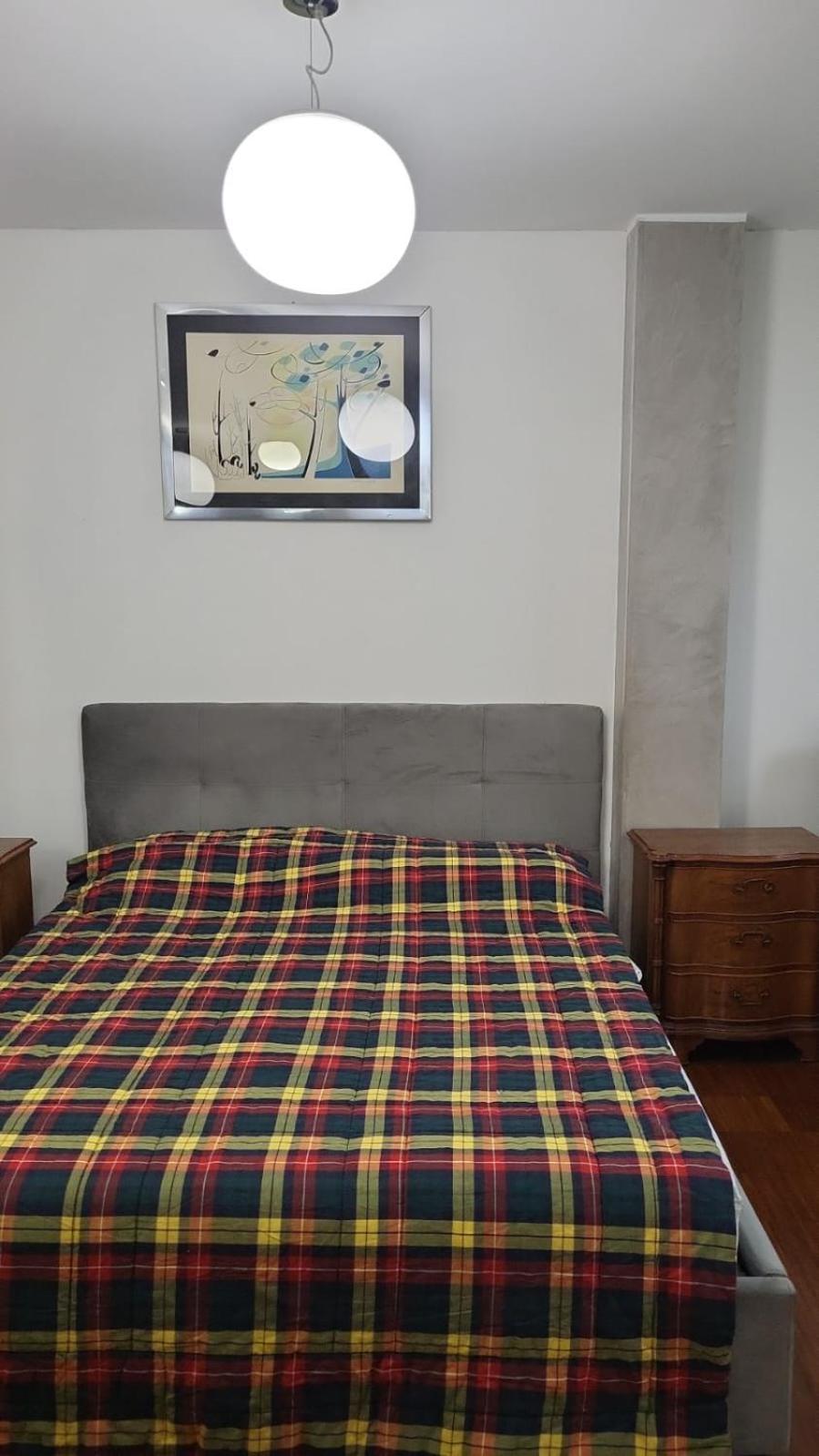 Lussuosa Villa Vicino Alla Stazione Caronno Pertusella Extérieur photo